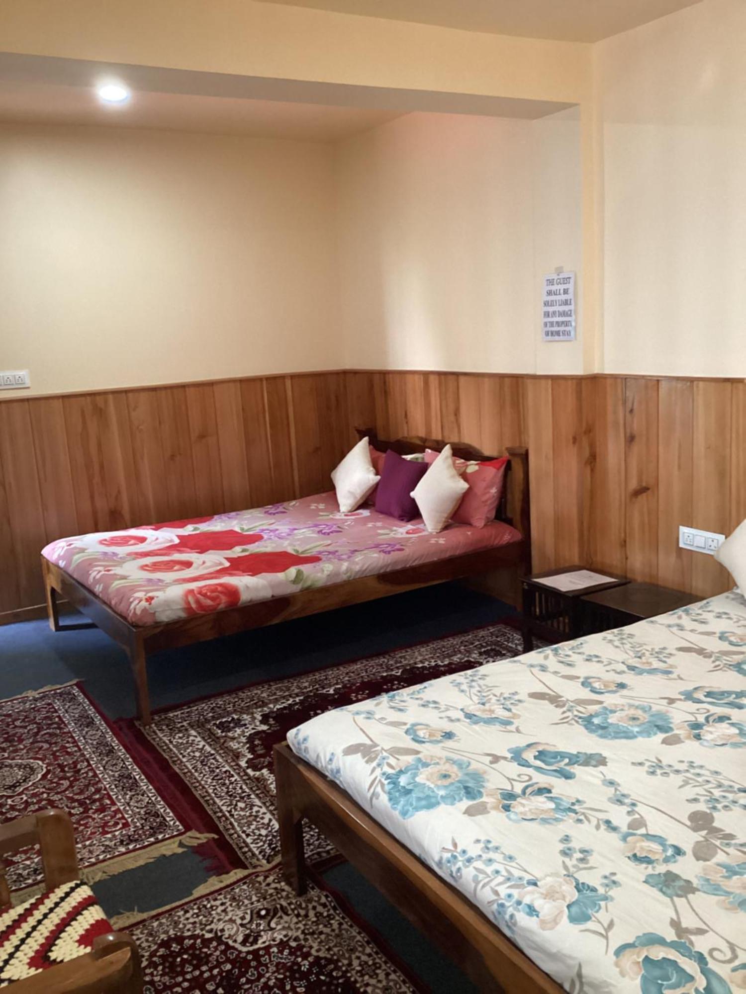 Waruhang Homestay Darjeeling  Buitenkant foto